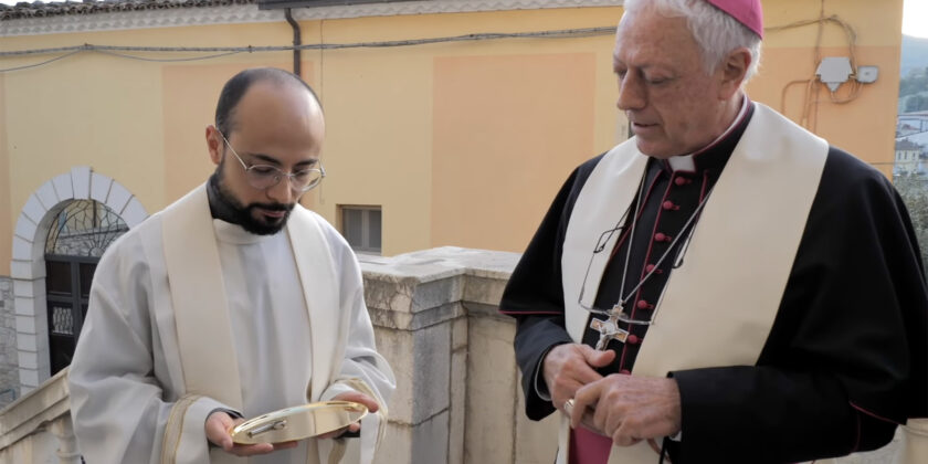 UN ABBRACCIO DI FEDE PER DON GREGORY