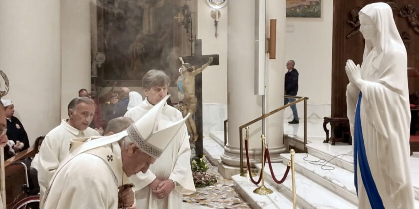 CATTEDRALE DELLA SANTISSIMA TRINITÀ, LA PEREGRINATIO DELLA RELIQUIA DI SANTA BERNADETTE